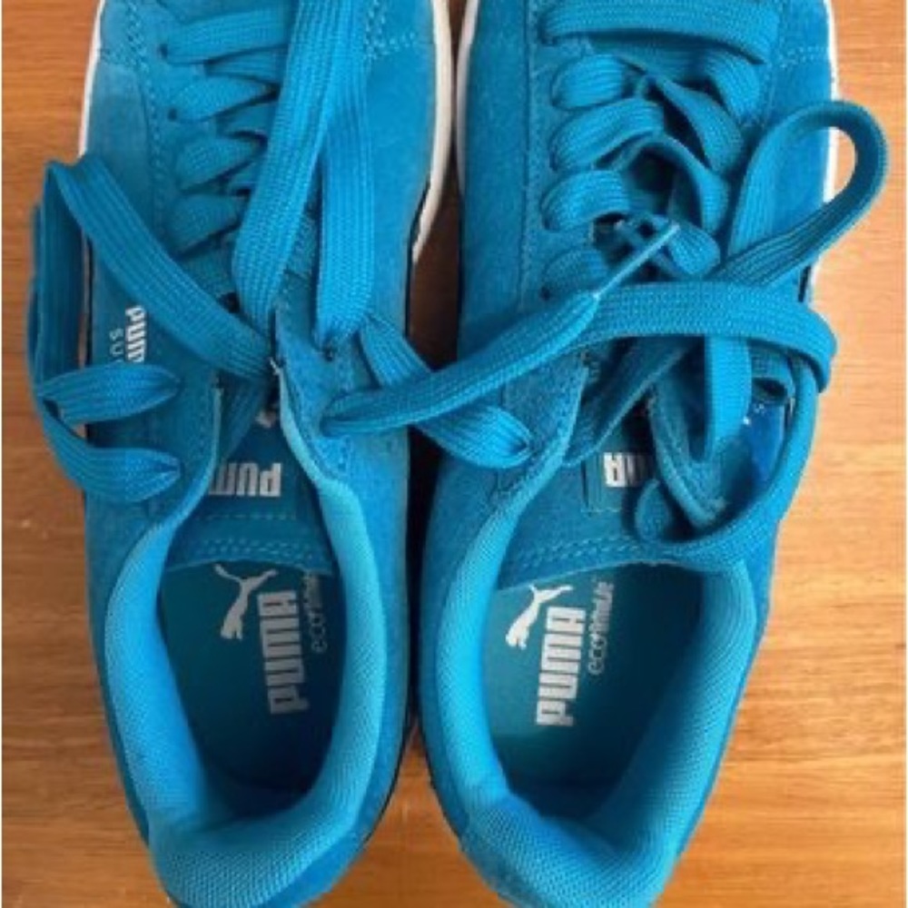 New Without Tags, Women’s Size 7 1/2 Blue Puma Shoes